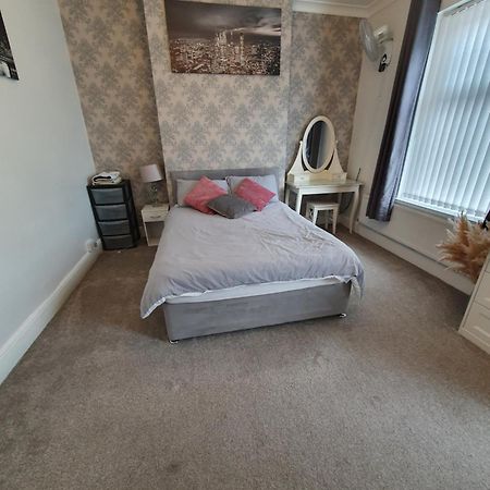 Private Luxury Double Room In Cardiff Luaran gambar